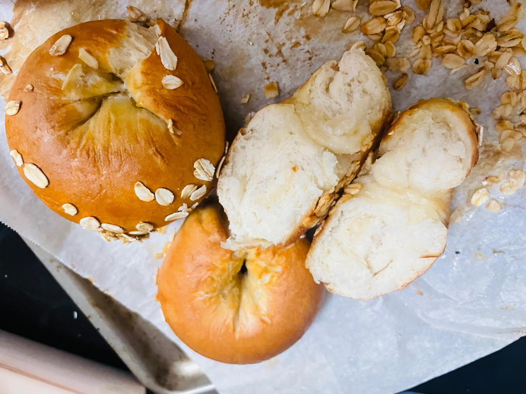 奶盐芝麻贝果🥯超香der～超快手～发酵时间短～超好吃😋