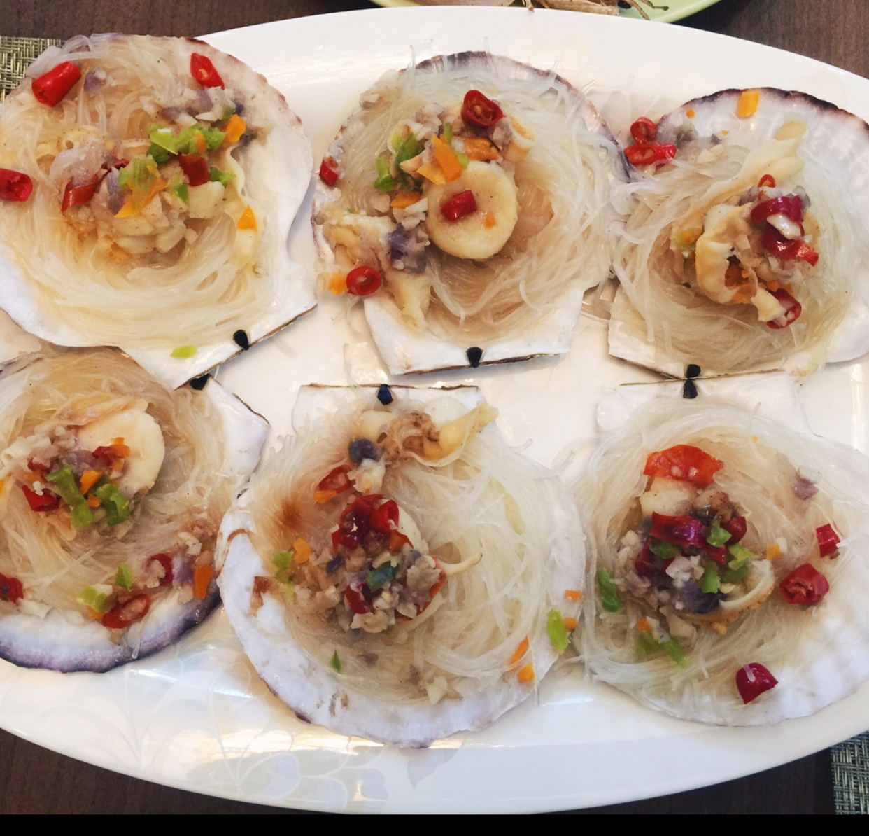 蒜蓉粉丝蒸扇贝