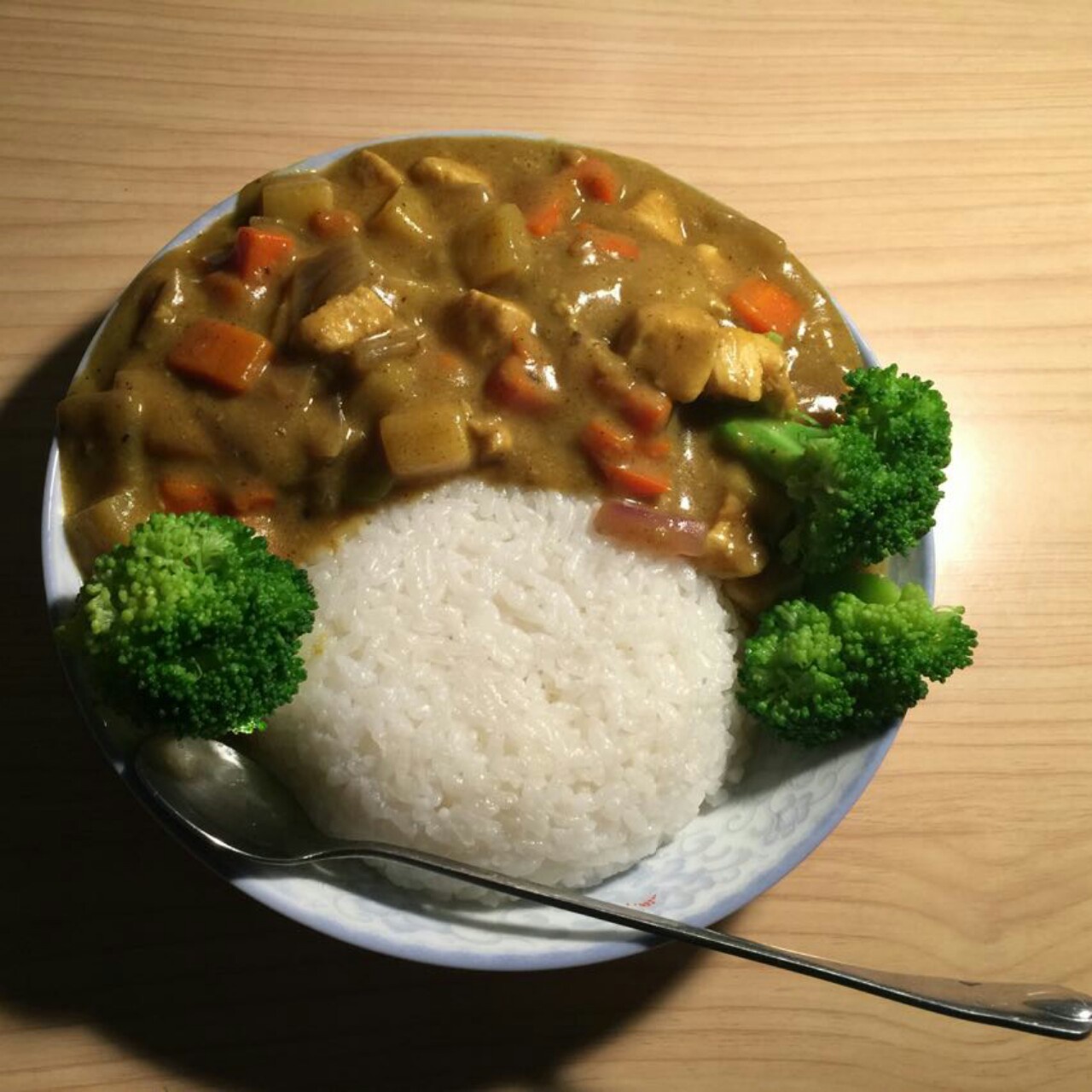 零失败日式咖喱鸡肉饭！！最正宗日本家庭做法！简单又好吃！