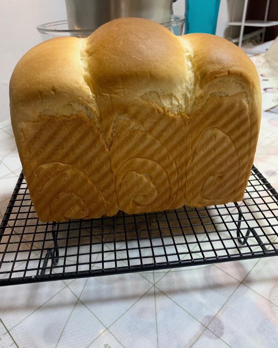 纯奶手撕吐司