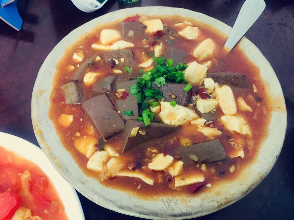 鸭血烧豆腐