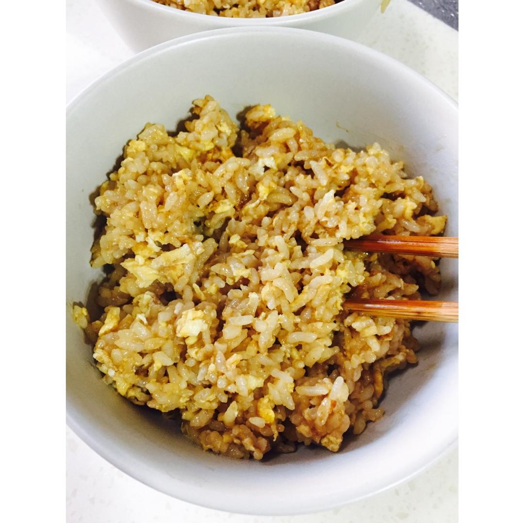 酱油炒饭(超级简单)