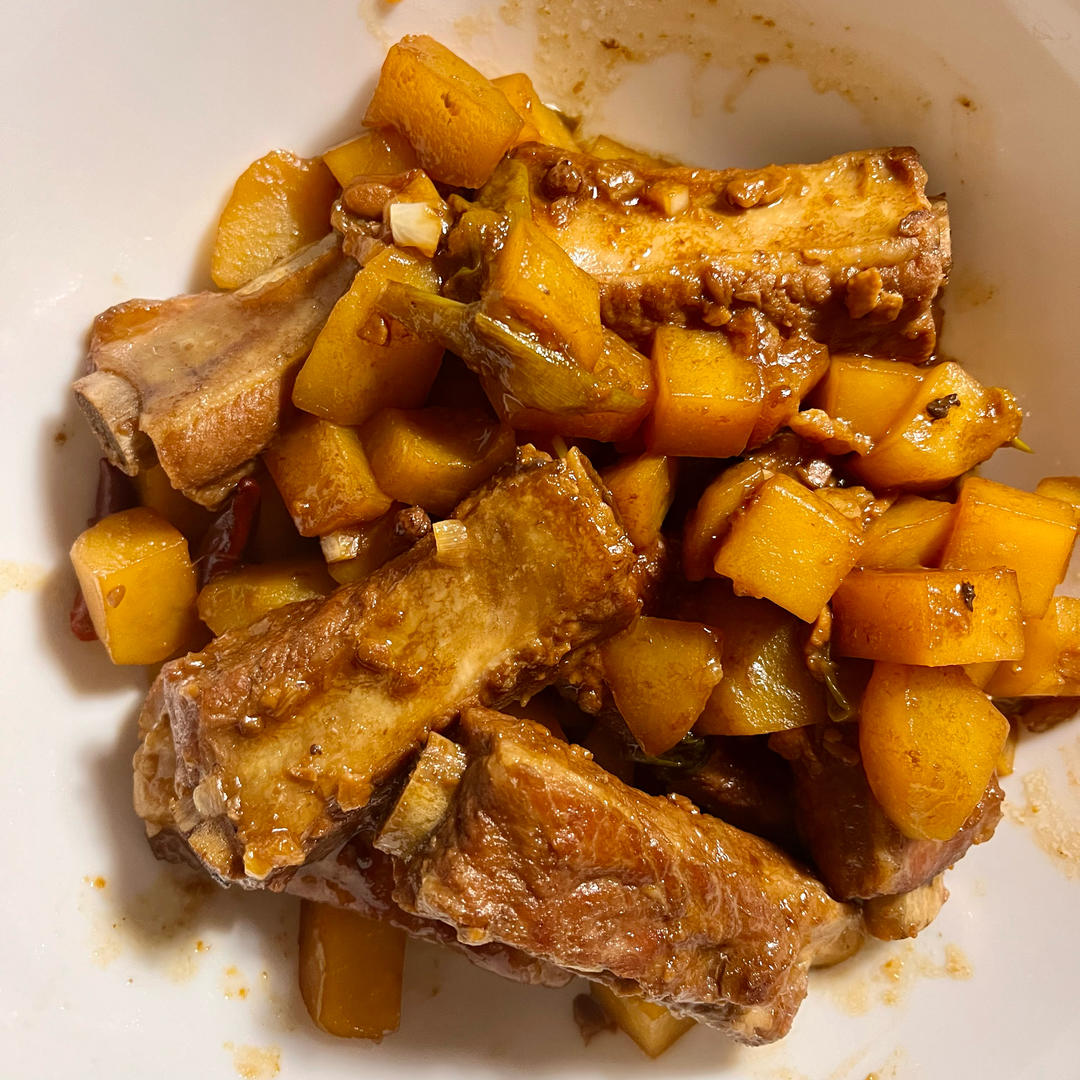 土豆炖排骨