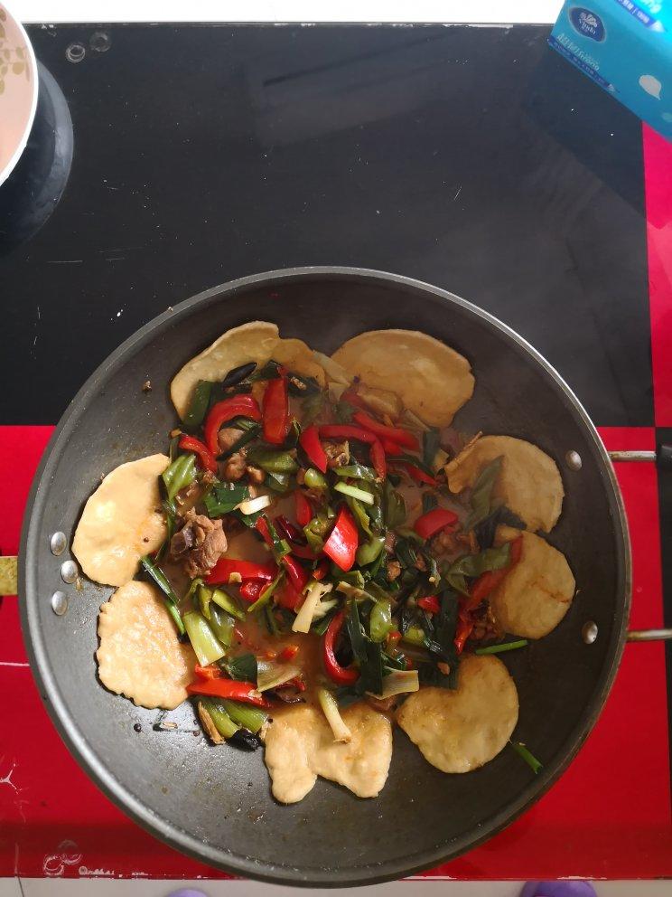 地锅鸡+自制红油【曼食慢语】