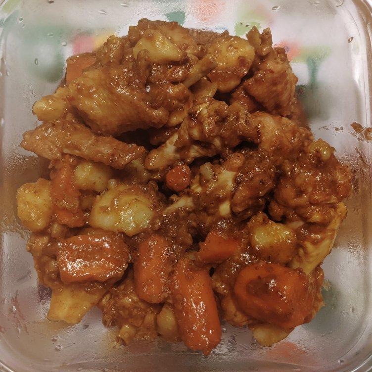 💯酱汁浓郁！好吃到爆的麻辣鸡翅煲