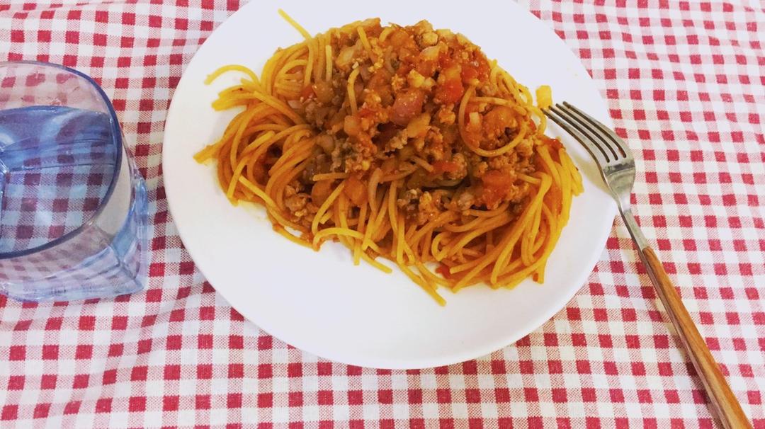 番茄肉酱意大利面