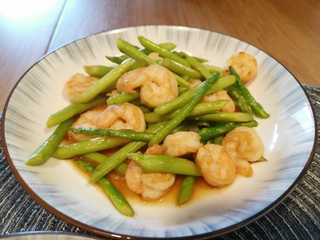 清炒芦笋虾仁