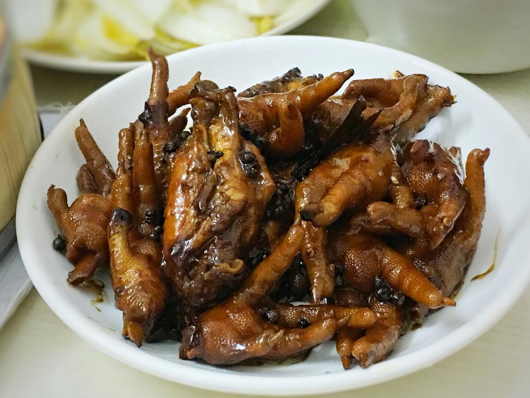 周黑鸭味～～～鸭翅 鸭爪