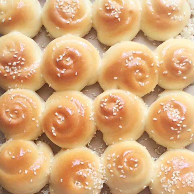 脆底蜂蜜小面包