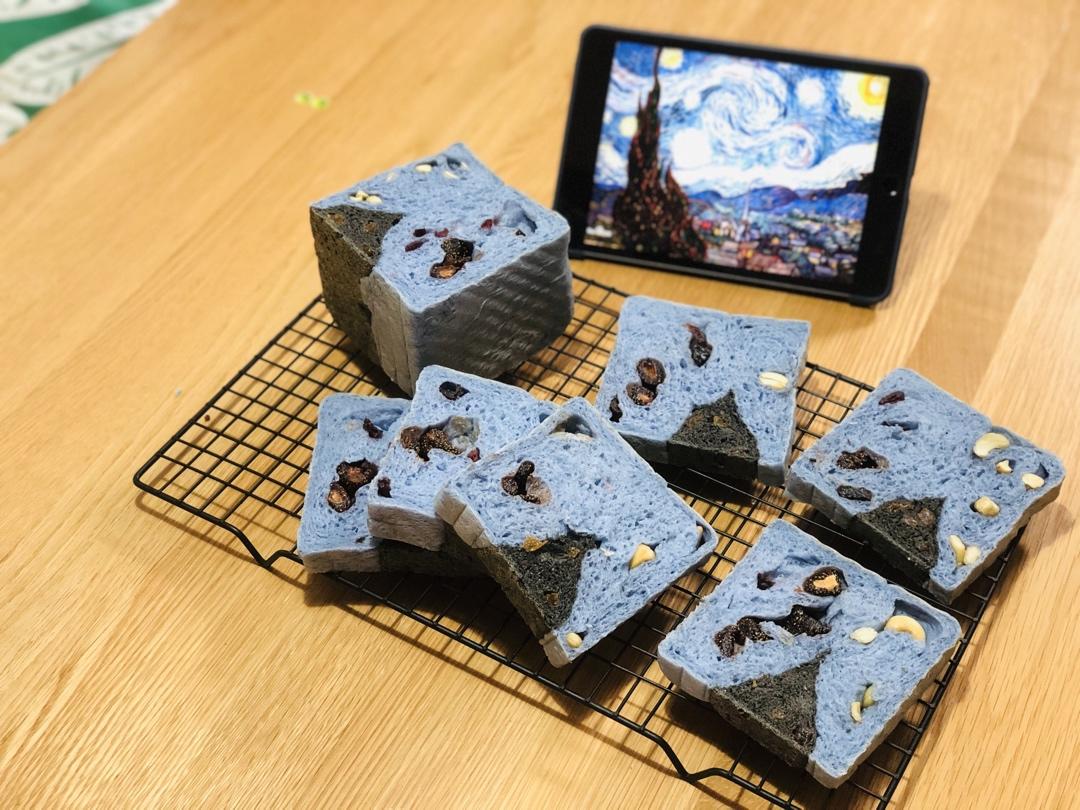 【原创】烘焙届网红―梵高的星空吐司（蝶豆花版）