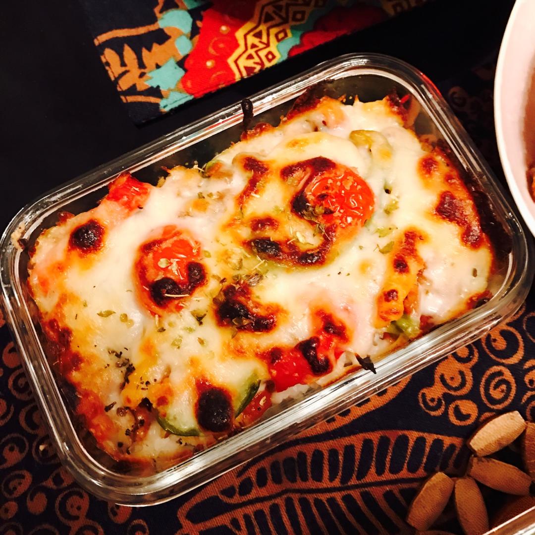 芝士肉酱焗意面