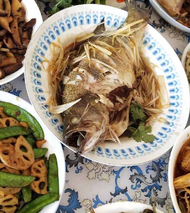 ㊙️年味‼️家宴必备清蒸鲈鱼‼️蒸蒸日上