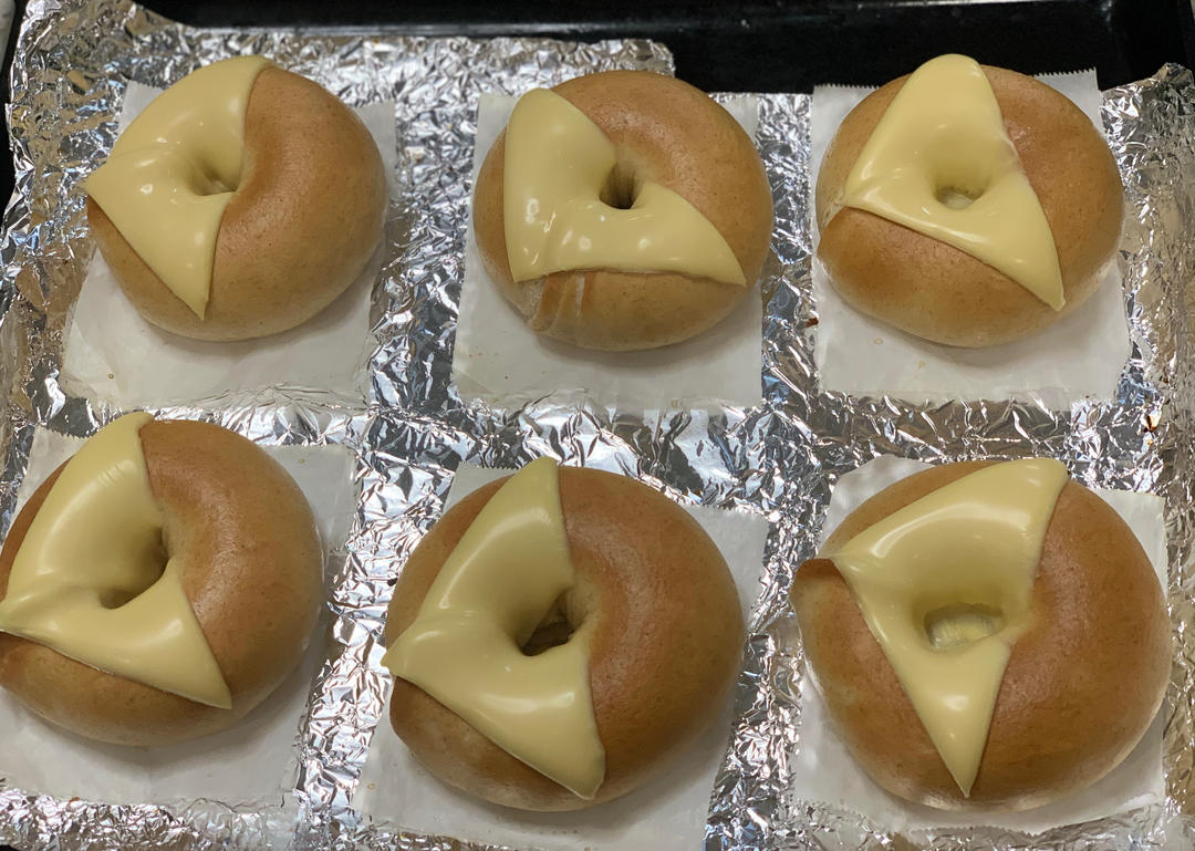 🥯芝士咖喱鸡肉贝果｜钻石裂纹