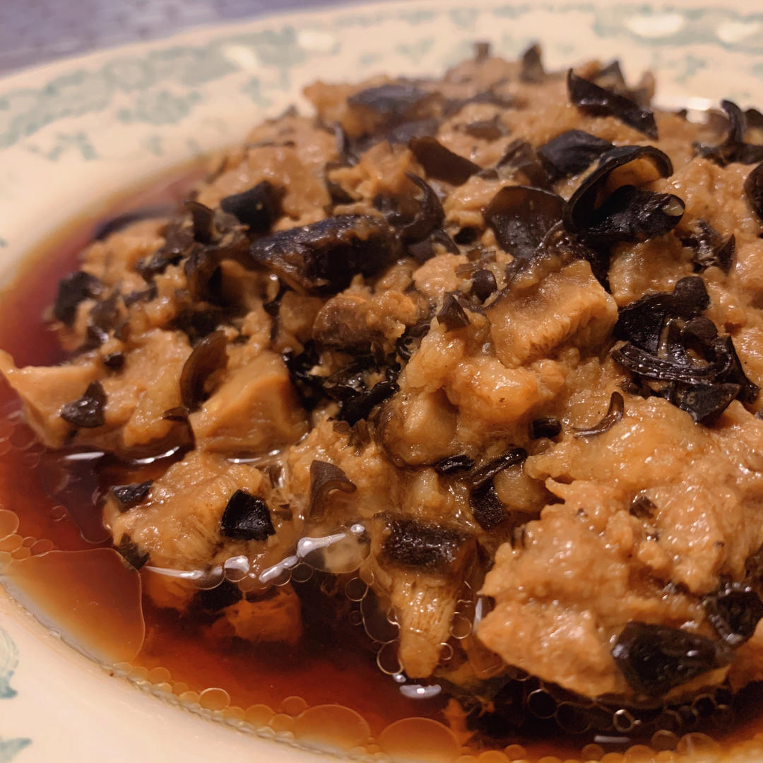 多汁好下饭爽口冬菇木耳肉饼
