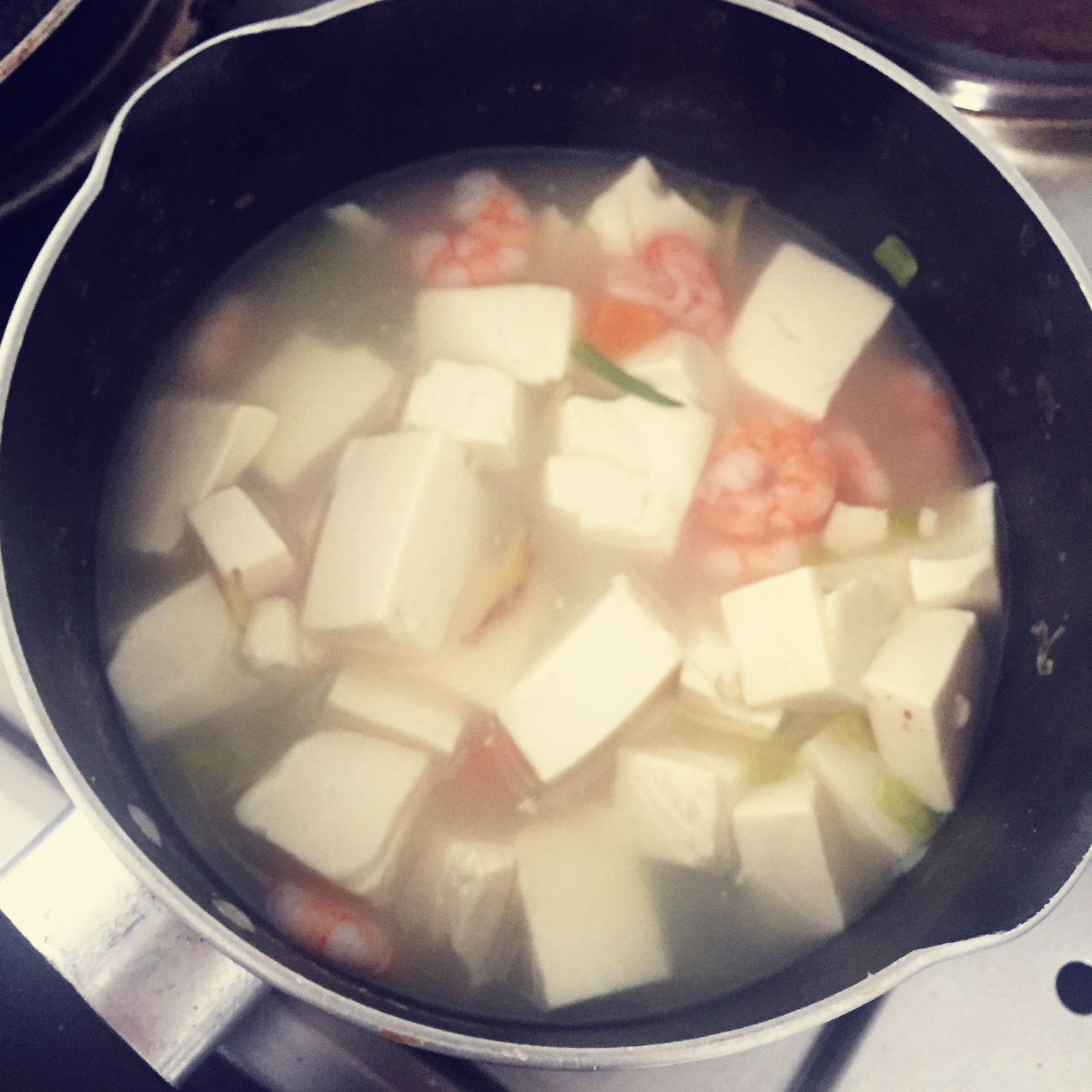 虾仁豆腐煲