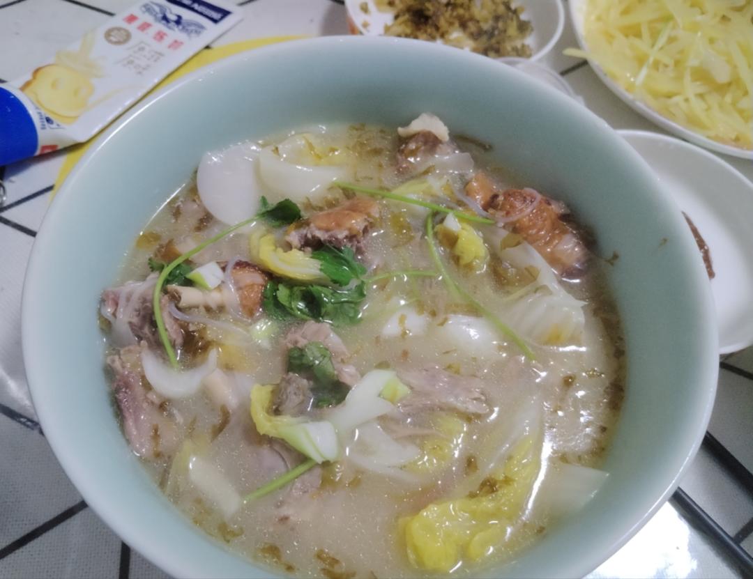 香浓鸭汤（烤鸭鸭架）