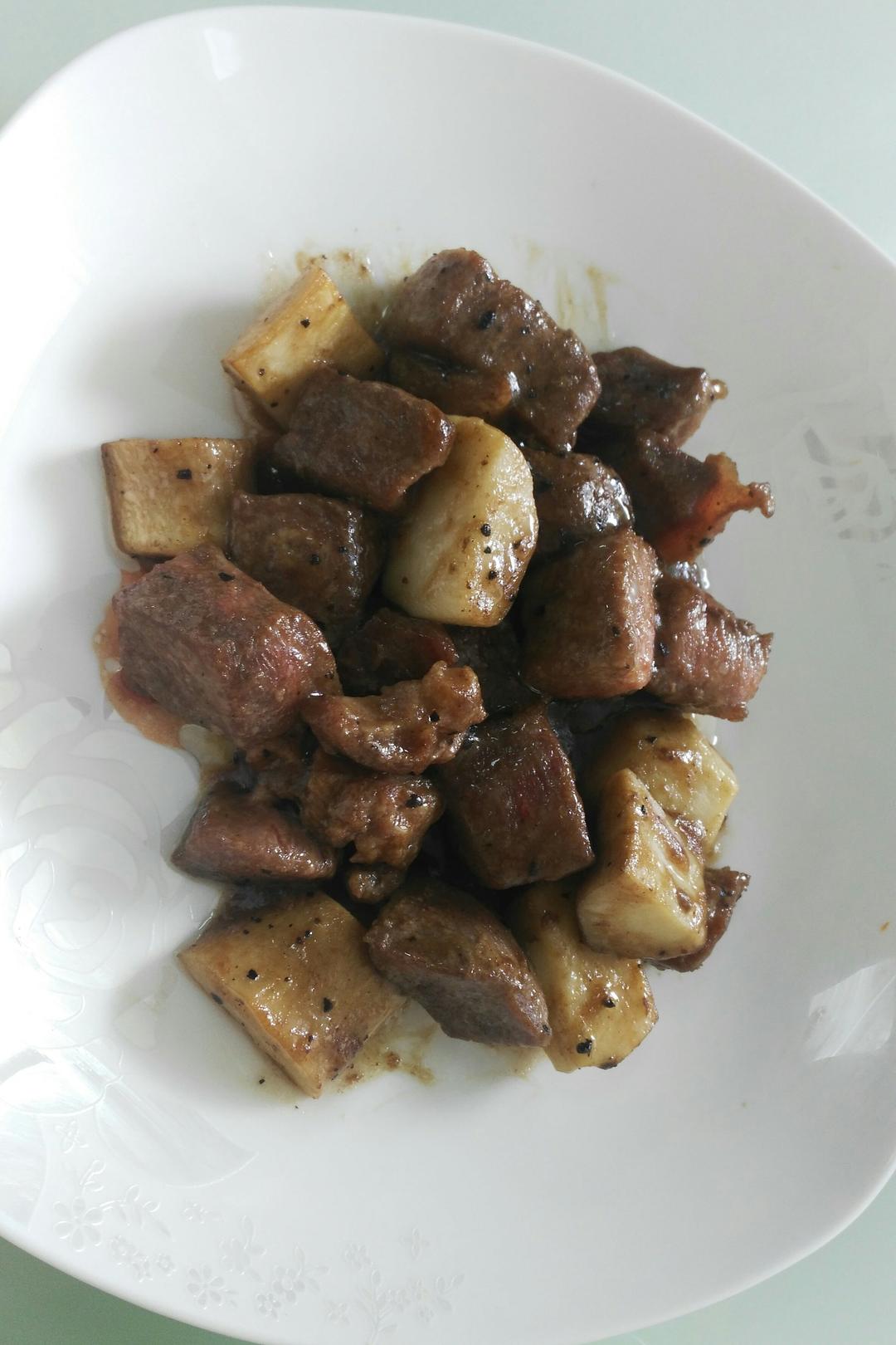 黑胡椒杏鲍菇牛肉粒