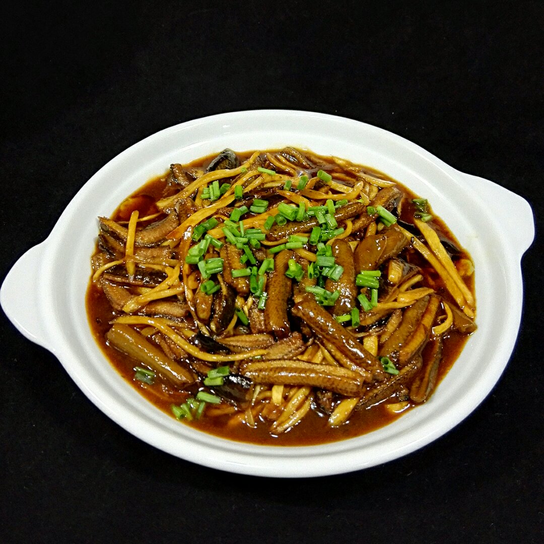 康乃馨1975做的茭白炒鳝丝