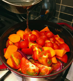 【山姆厨房】法式番茄炖牛尾的做法 步骤6