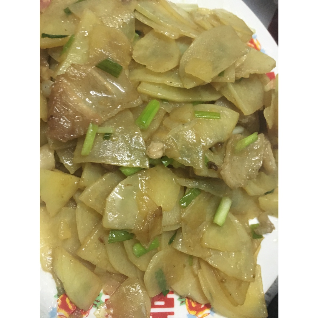 土豆炒肉