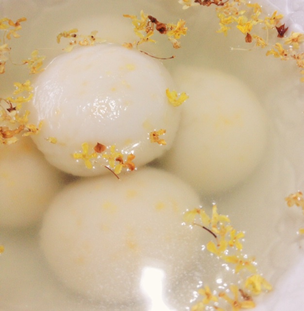 阿骊师做的花生馅汤圆