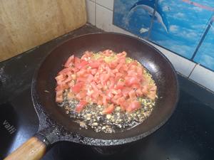番茄土豆焖饭(平底锅版)的做法 步骤3