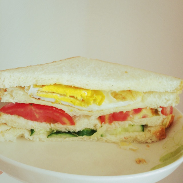 火腿芝士蛋三文治