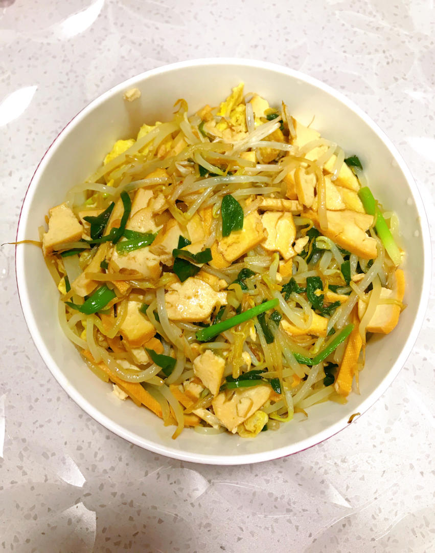 豆干炒豆芽家常小菜