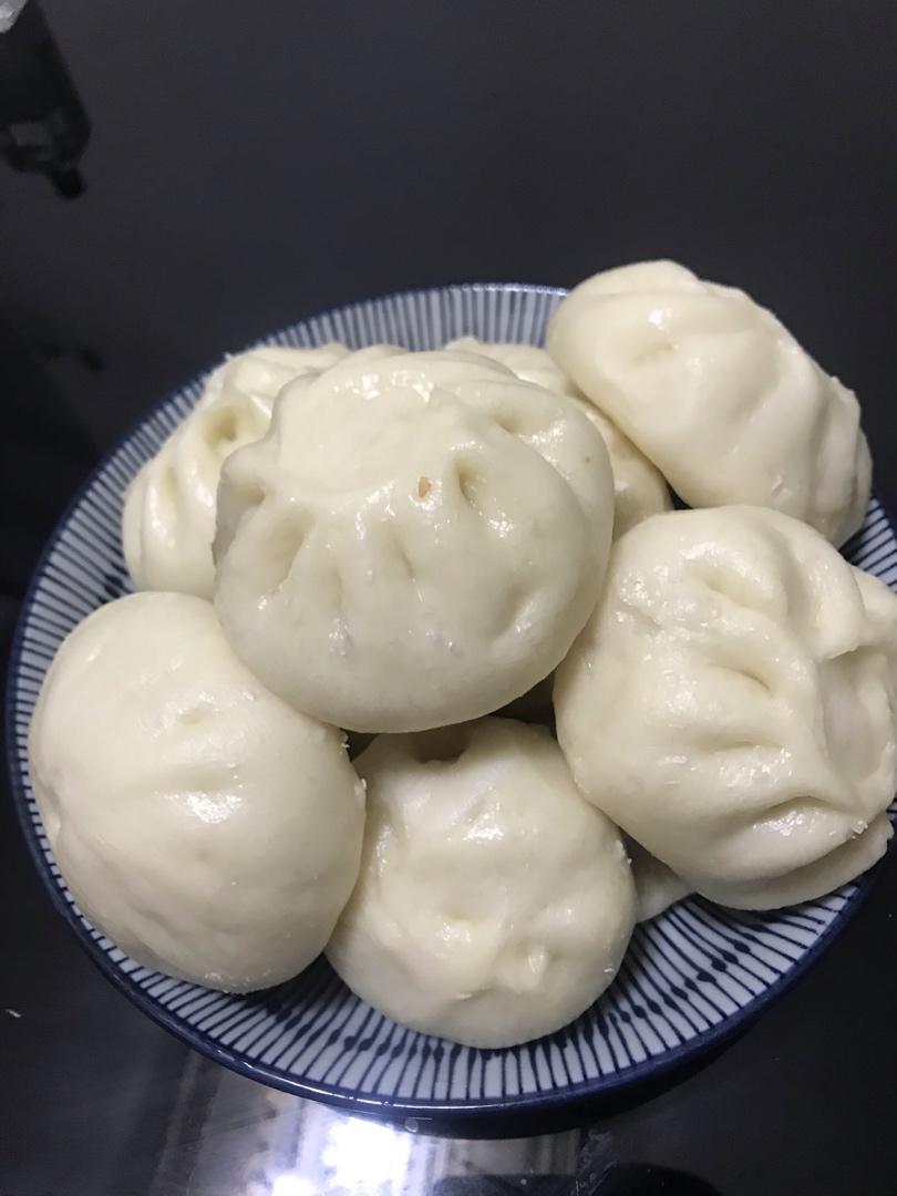 猪肉包子（附视频。一次性发酵。）