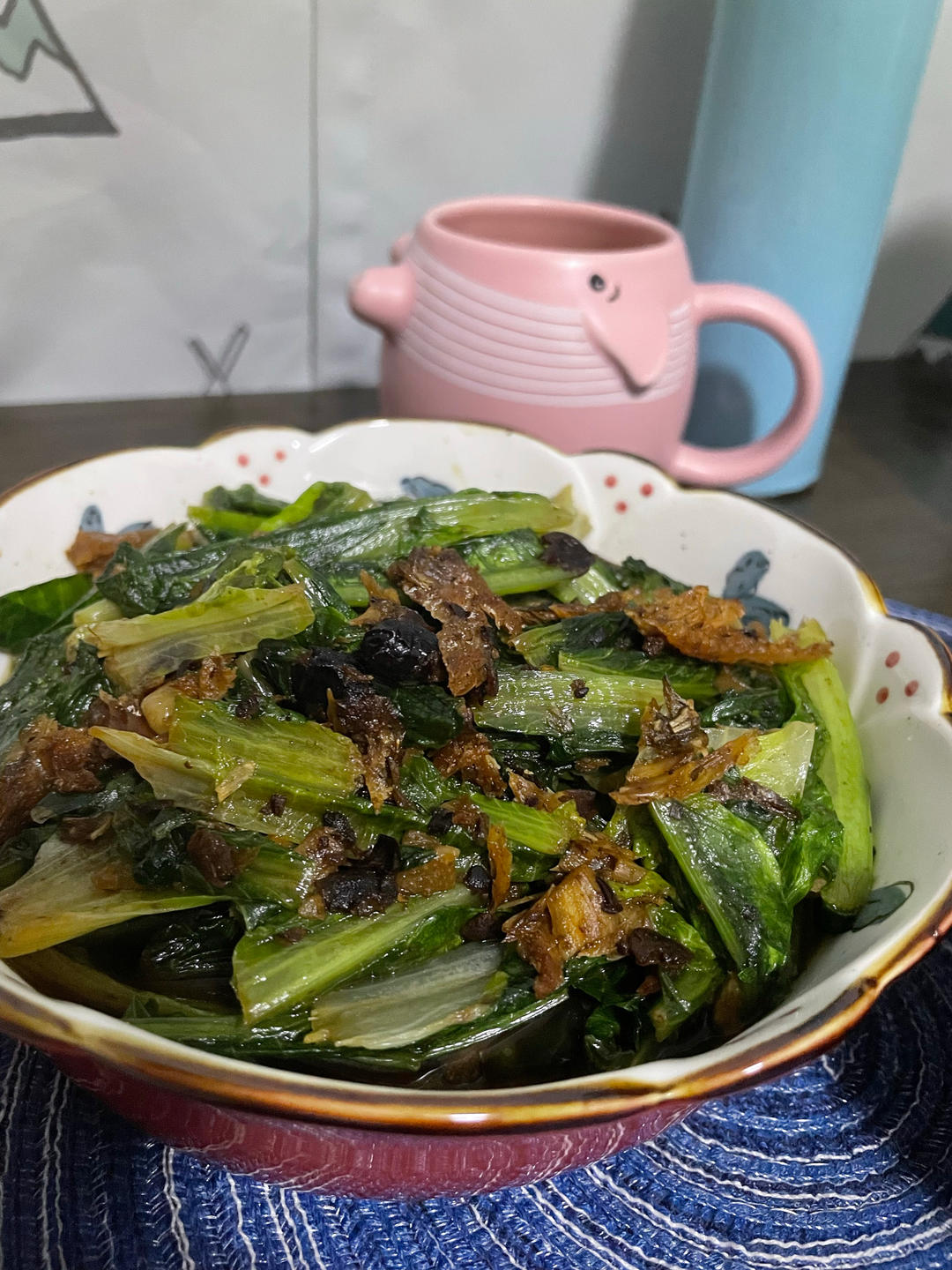 豆豉鲮鱼油麦菜