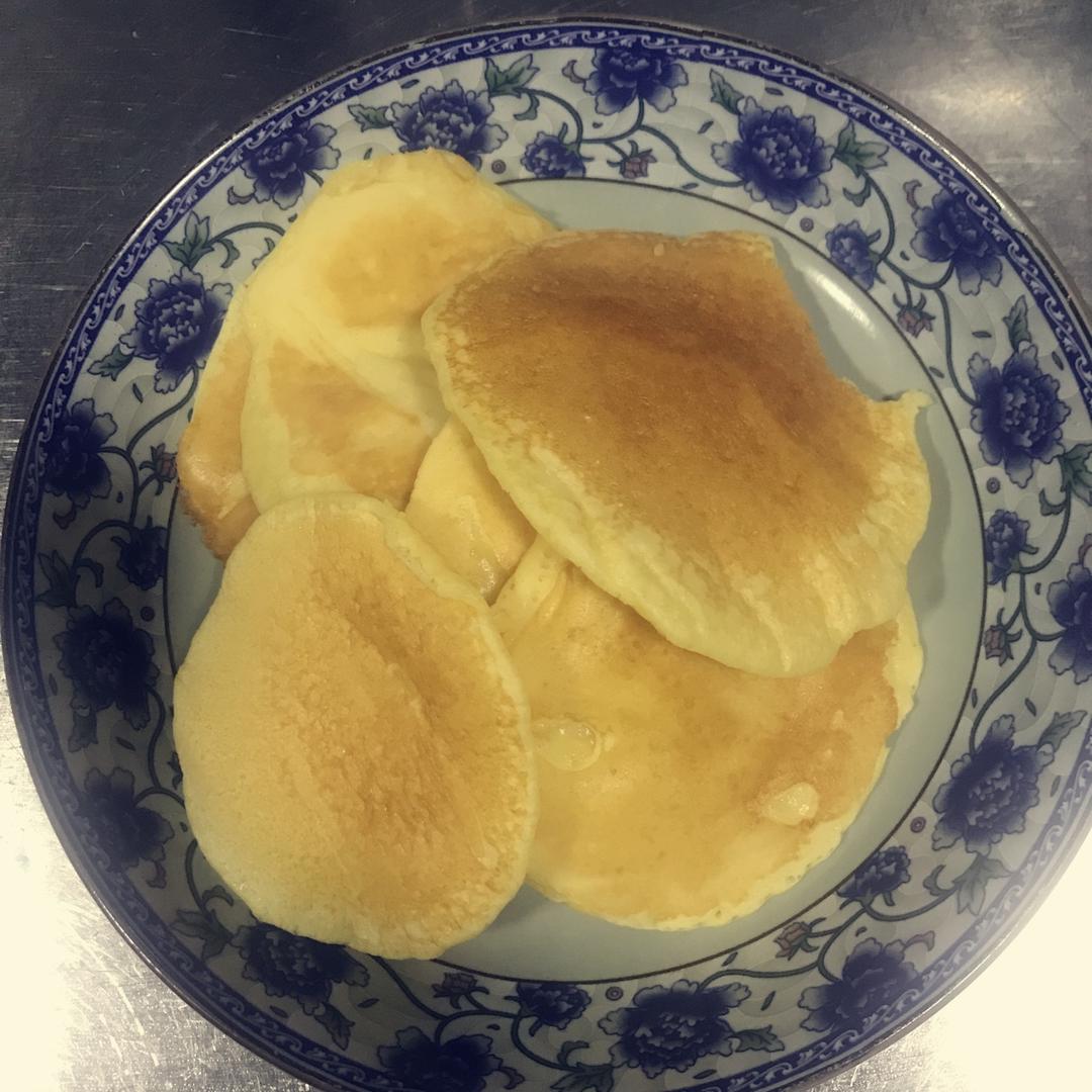 简单快手的软香松饼