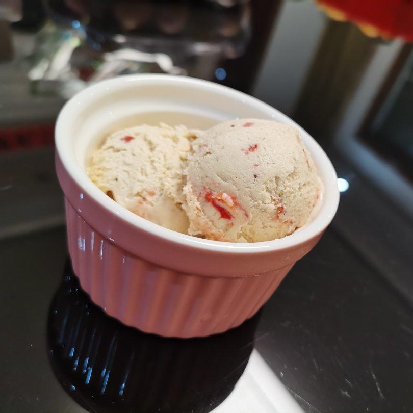 草莓冰淇淋🍓🍦🍨