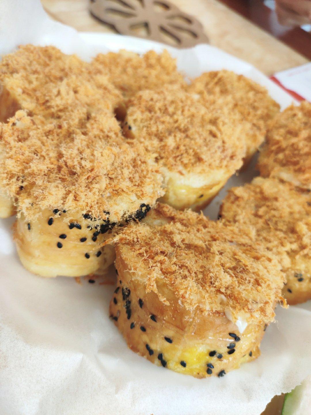 肉松面包卷