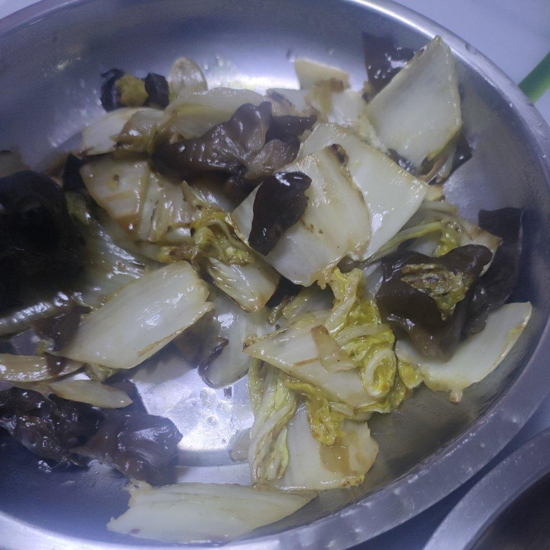 白菜炒黑木耳