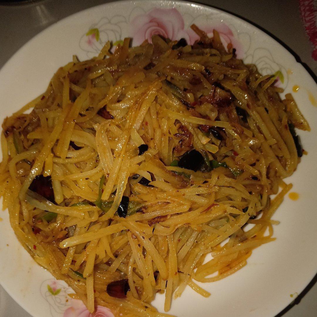 干锅土豆片