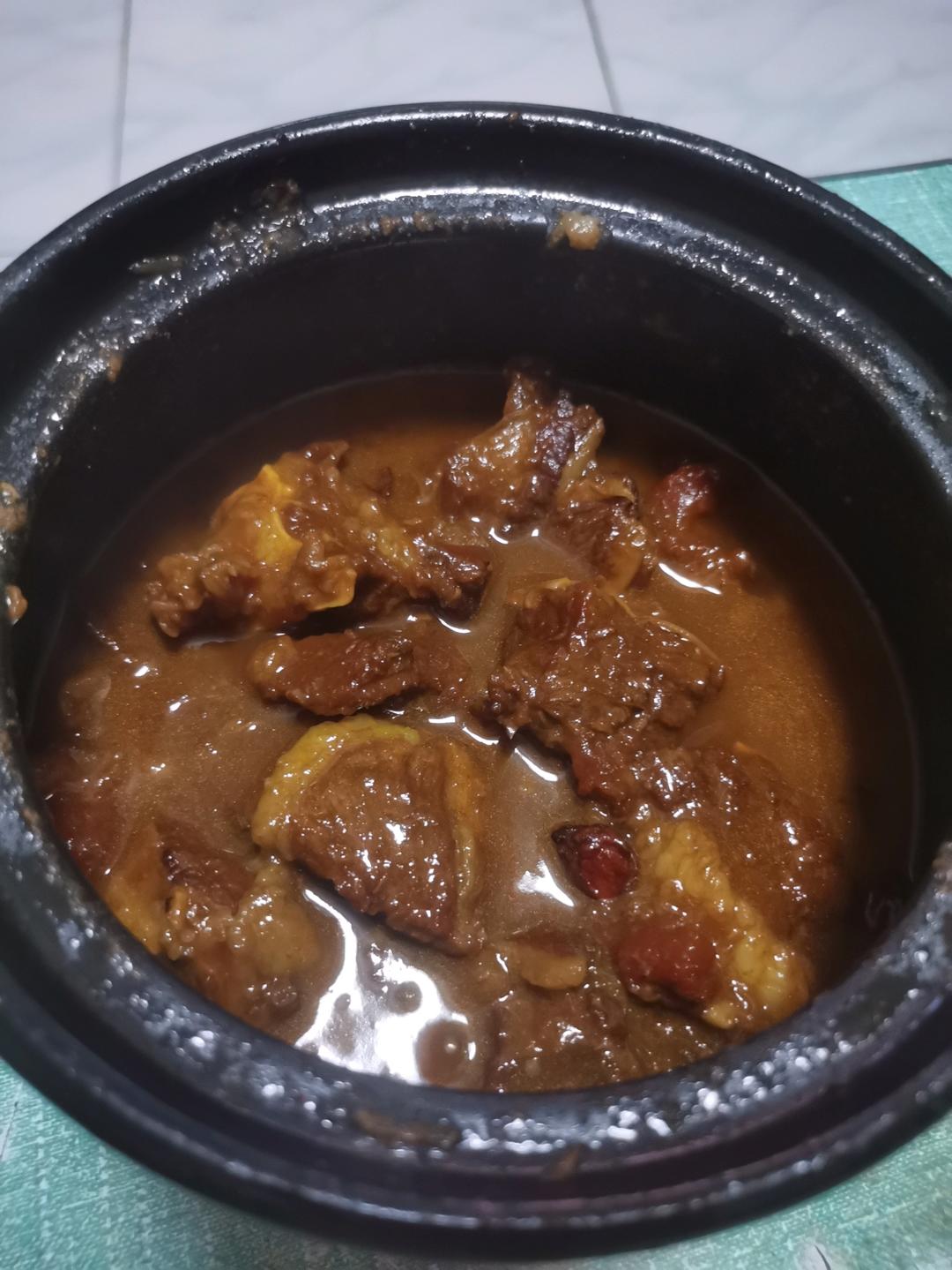 番茄炖牛腩