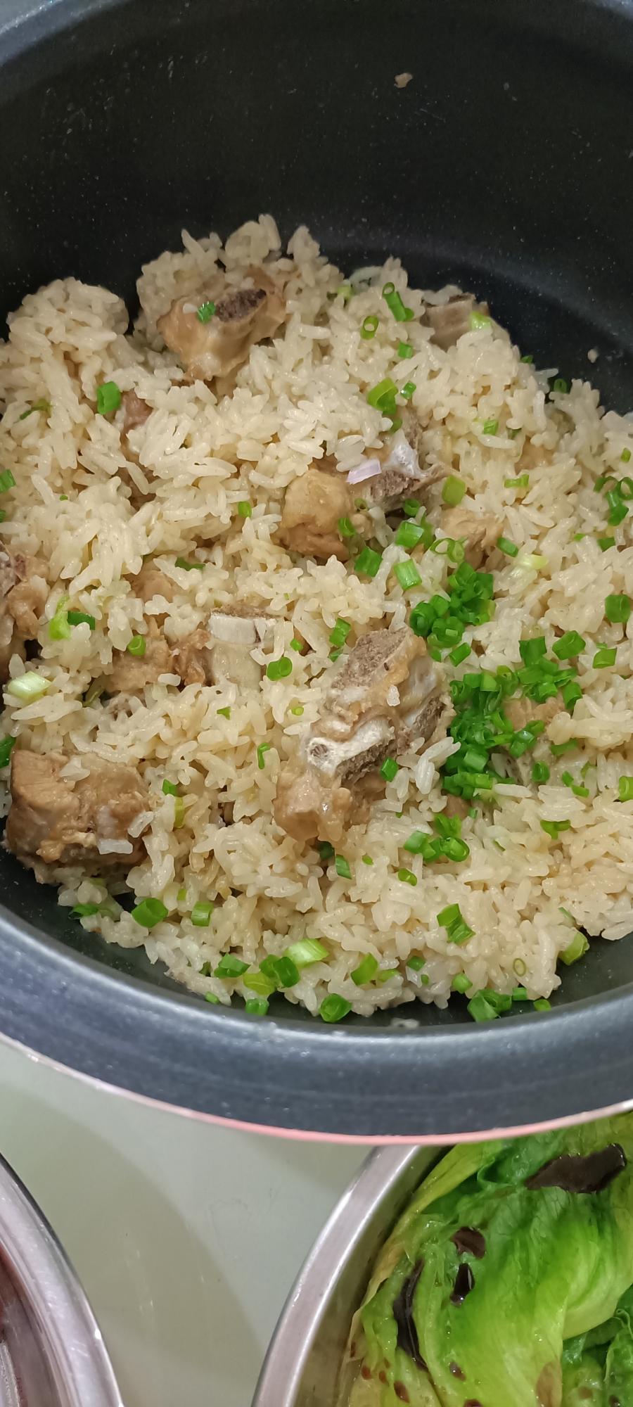 排骨煲仔饭的做法