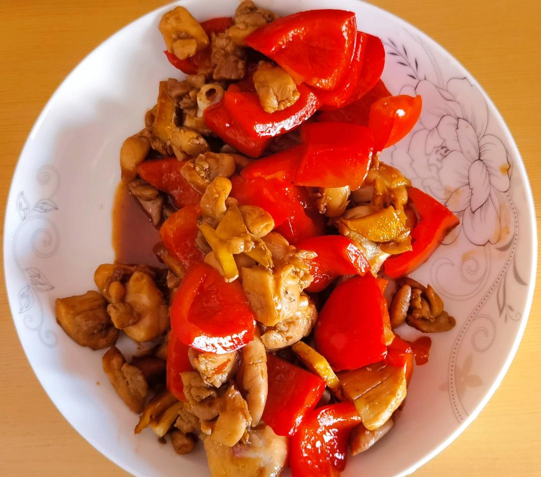 补维c的大菜-五彩缤纷彩椒青椒炒鸡腿肉