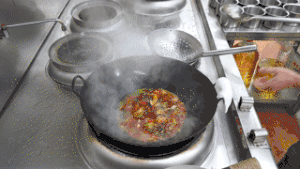 厨师长教你：“鲜椒千层肚”的家常做法，口感鲜辣爽脆，先收藏了的做法 步骤23