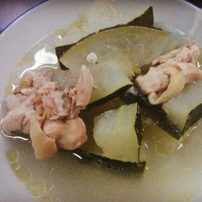 冬瓜鸡架汤