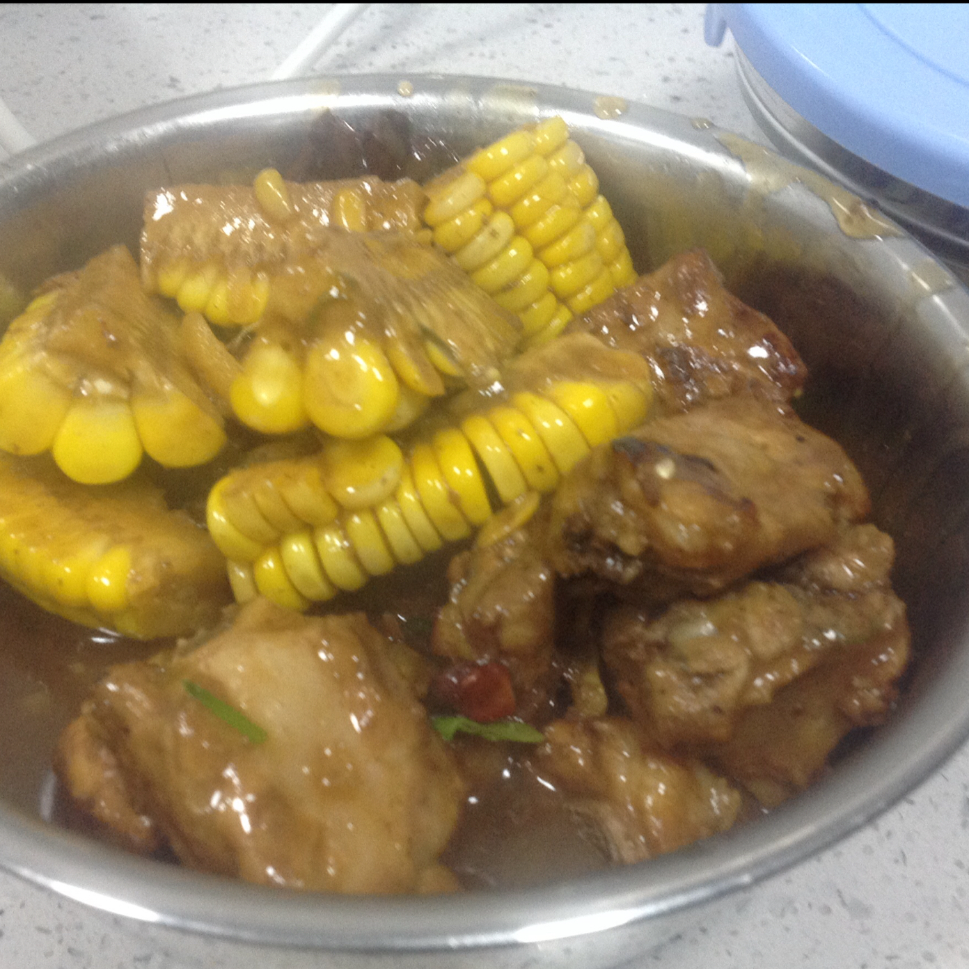 玉米烧排骨