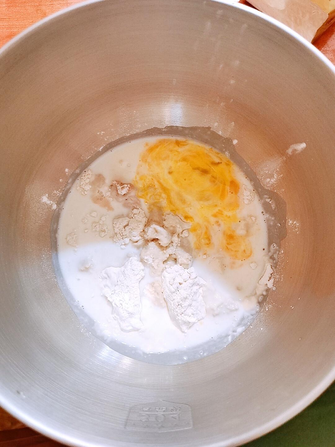 纯奶手撕吐司的做法 步骤1