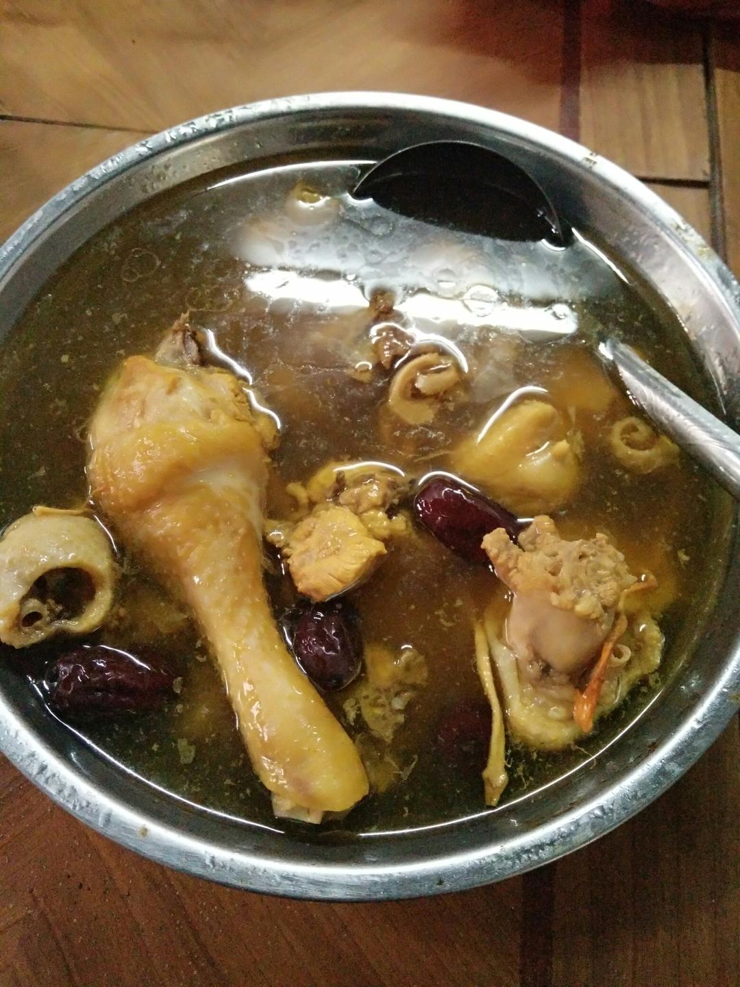 虫草花鸡汤
