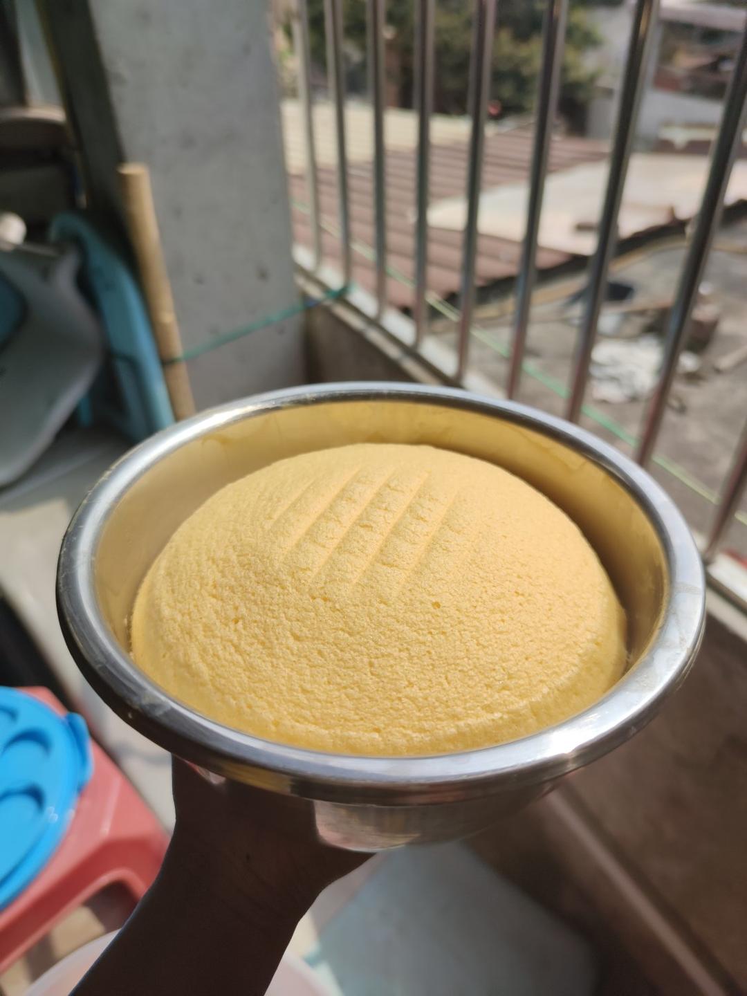 堪比柯基屁股
爆浆芝士🧀古早蛋糕