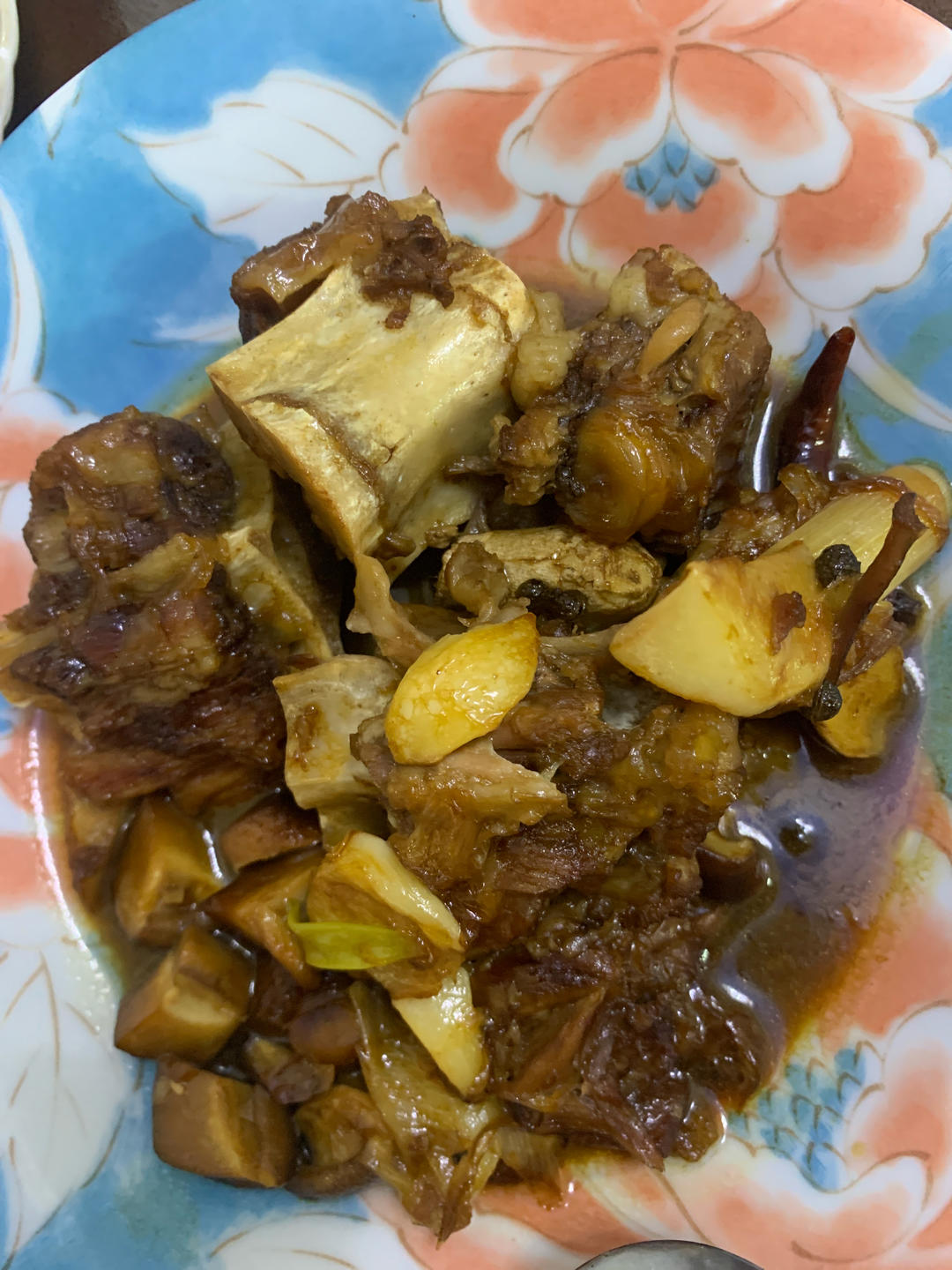 红烧牛尾