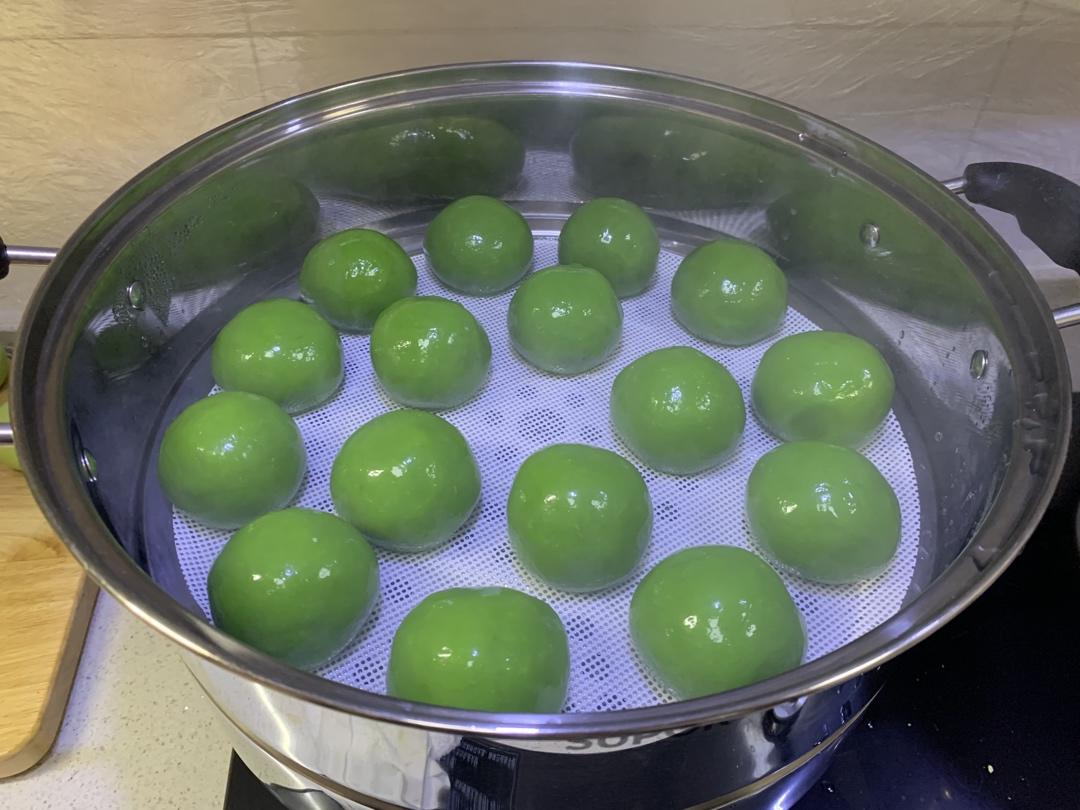 网红青团～～咸蛋黄肉松青团
