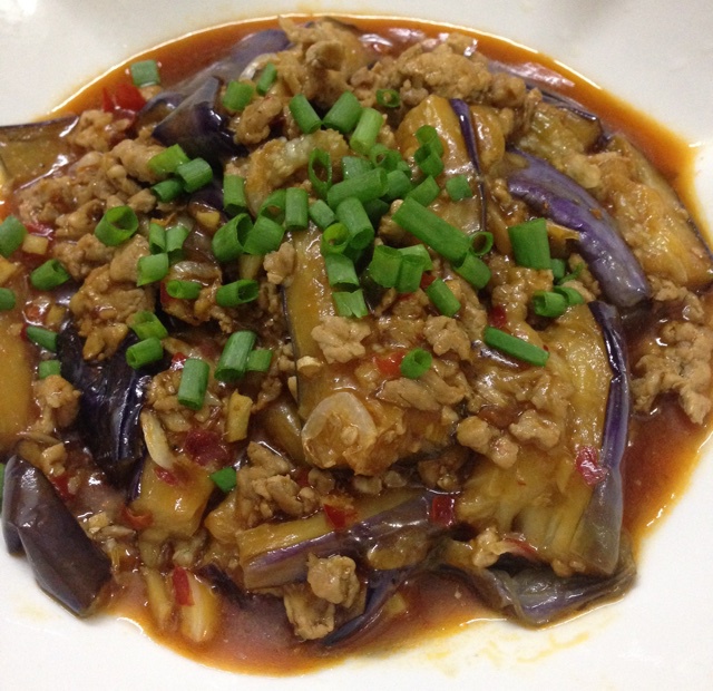 c凡w凡做的酱香肉末烧茄子