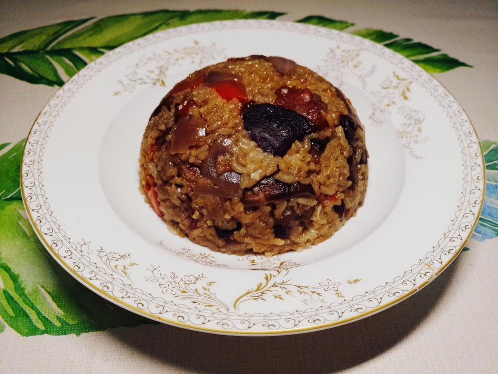 电饭锅版香菇腊肠饭