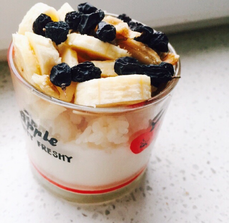 酒酿酸奶parfait