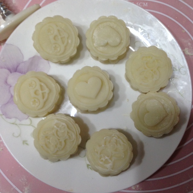 冰皮豆沙月饼